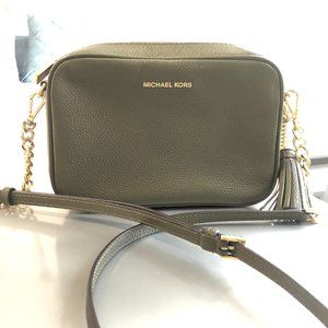 MICHAEL KORS JET SET TRAVEL CROSSBODY SHOULDER BAG GREEN